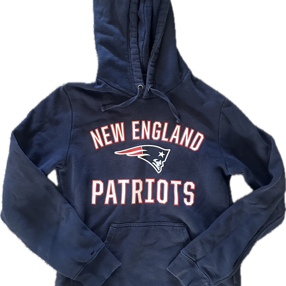 New England Patriots Navy Hoodie. NFL. Fanatics.